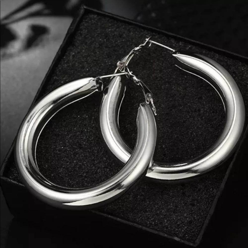 New silver plated chunky tube hoop earrings